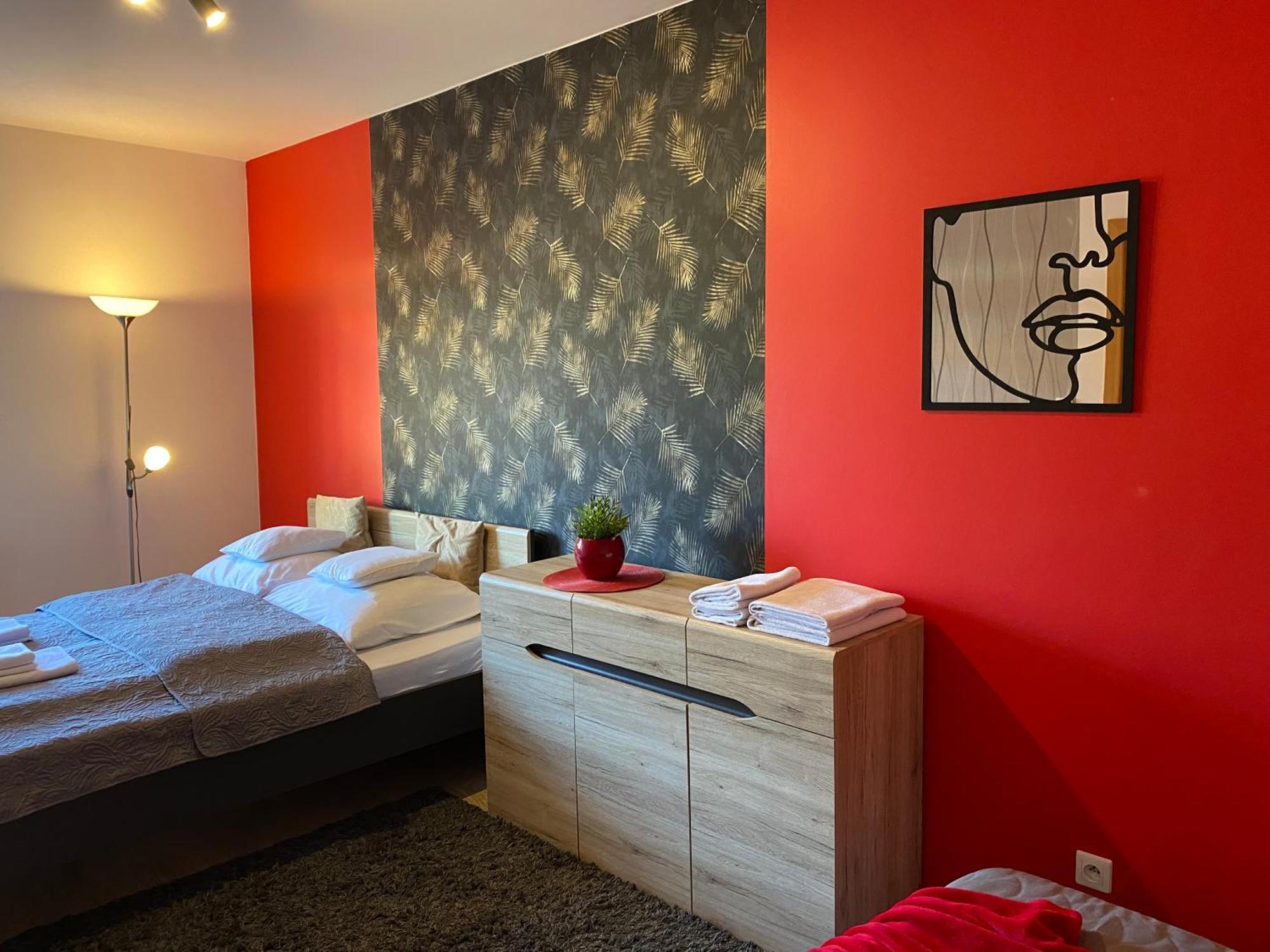 ילנייה גורה Apartamenty Edk מראה חיצוני תמונה